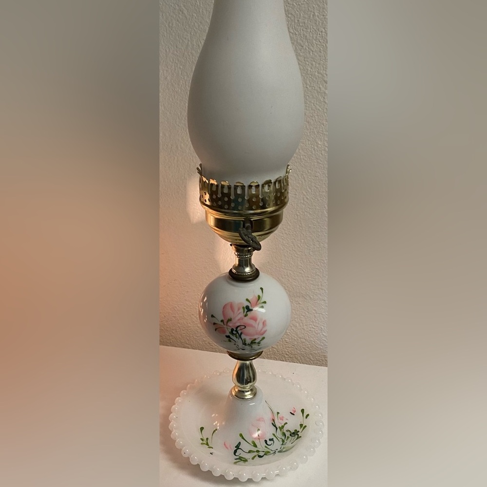 Grandma’s Vintage Floral Hand-painted Table Lamp